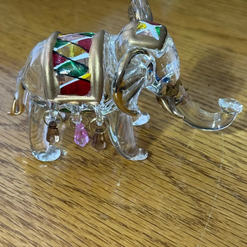 Spun Glass Hand Painted Elephant Figurine With Beads and Gold Accent‎